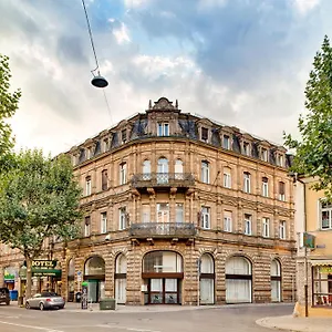 3* Hotel National